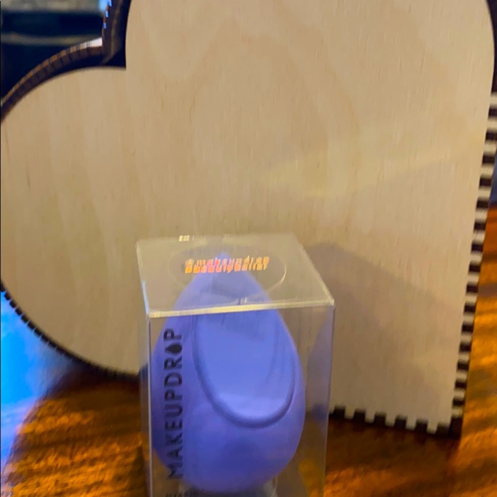 MakeupDrop Hybrid Beauty Blender